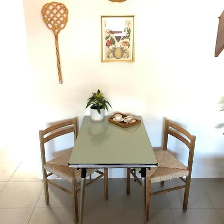 Balcon Botanico - Shared Pool - Island Location - 10 Mins Drive To Famara And La Santa Apartman Tiagua