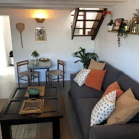 Balcon Botanico - Shared Pool - Island Location - 10 Mins Drive To Famara And La Santa Appartement Tiagua